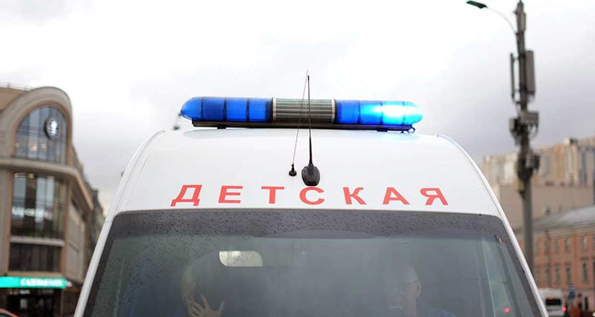 14-летний подросток пострадал при взрыве петарды и пожаре в квартире на западе Москвы